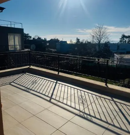 модерна с градина в евксиноград, Campsite Varna